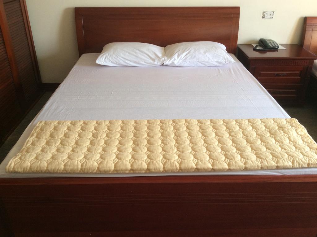 Ngoc Mai Hotel ハロン 部屋 写真