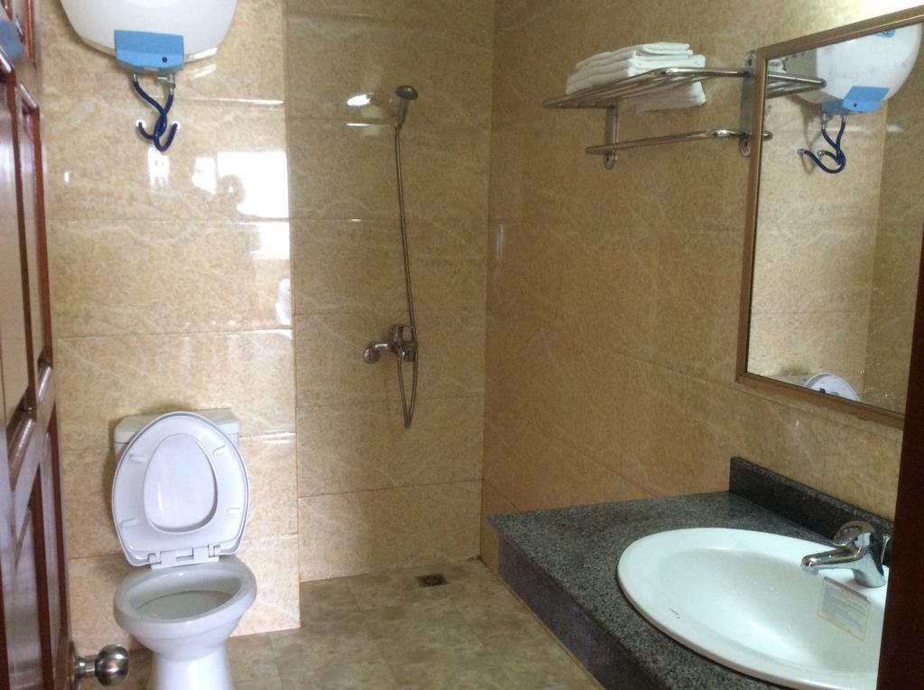 Ngoc Mai Hotel ハロン 部屋 写真